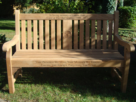 Kenilworth 1.5m teak memorial bench with central panel - Louise Pratt - 3D Bird Engraving