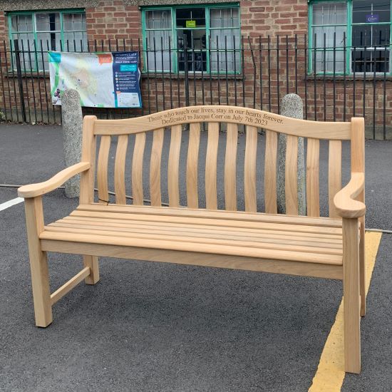 Turnberry roble memorial bench collection