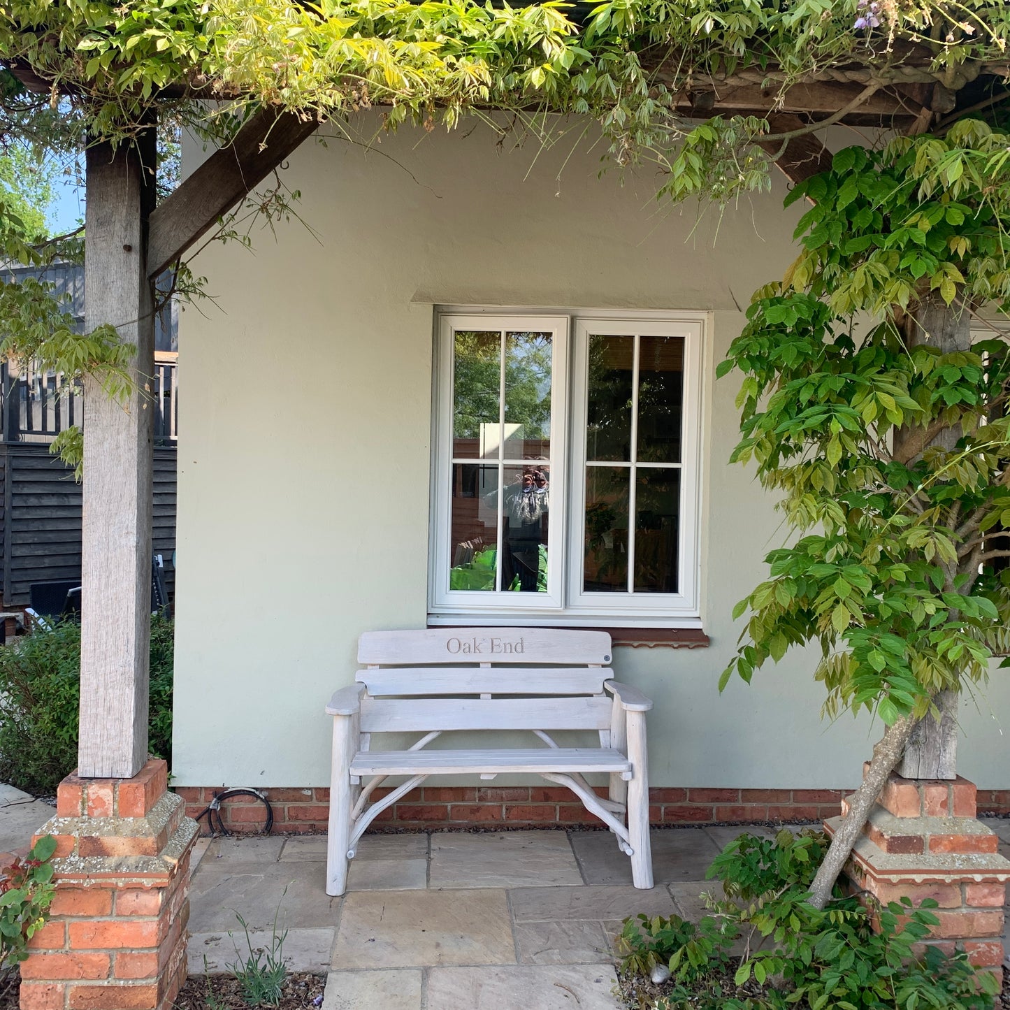 Rustic Oak Memorial Bench 4ft White
