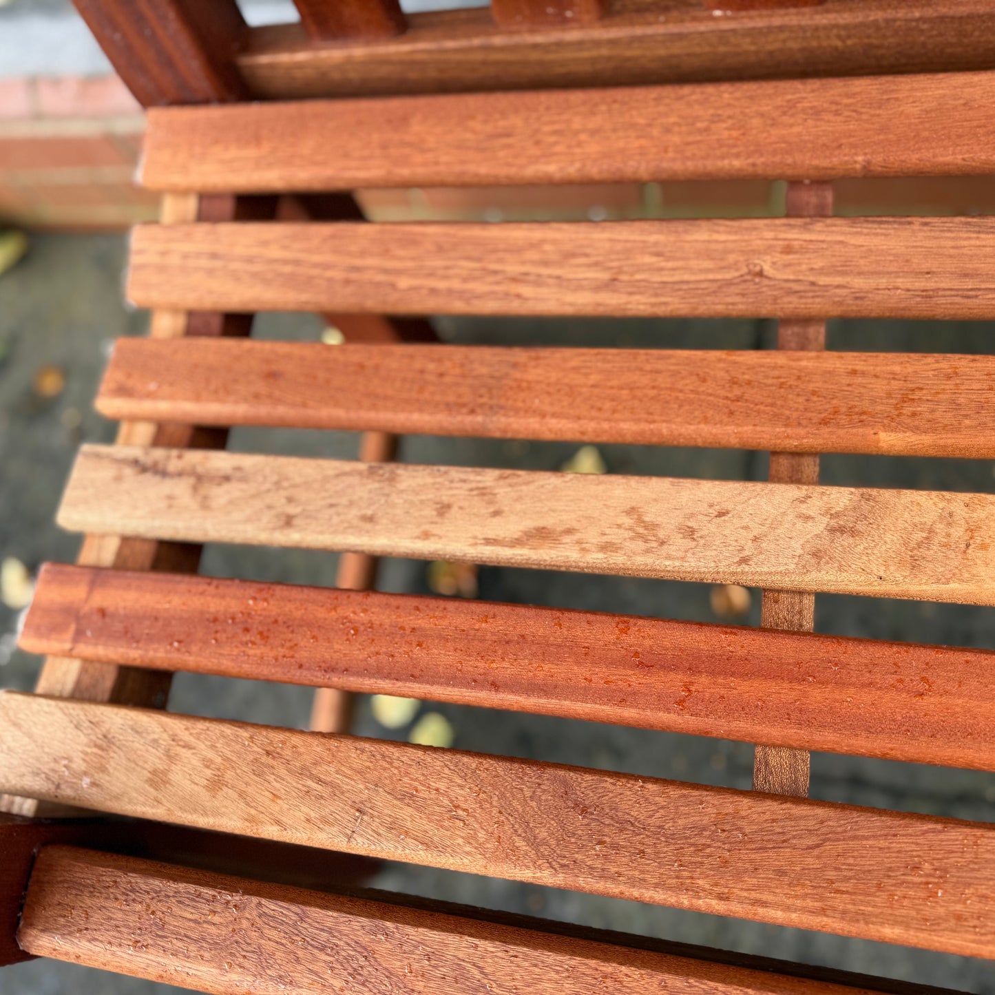 Turnberry Memorial Bench 5ft Mahogany (Eco)