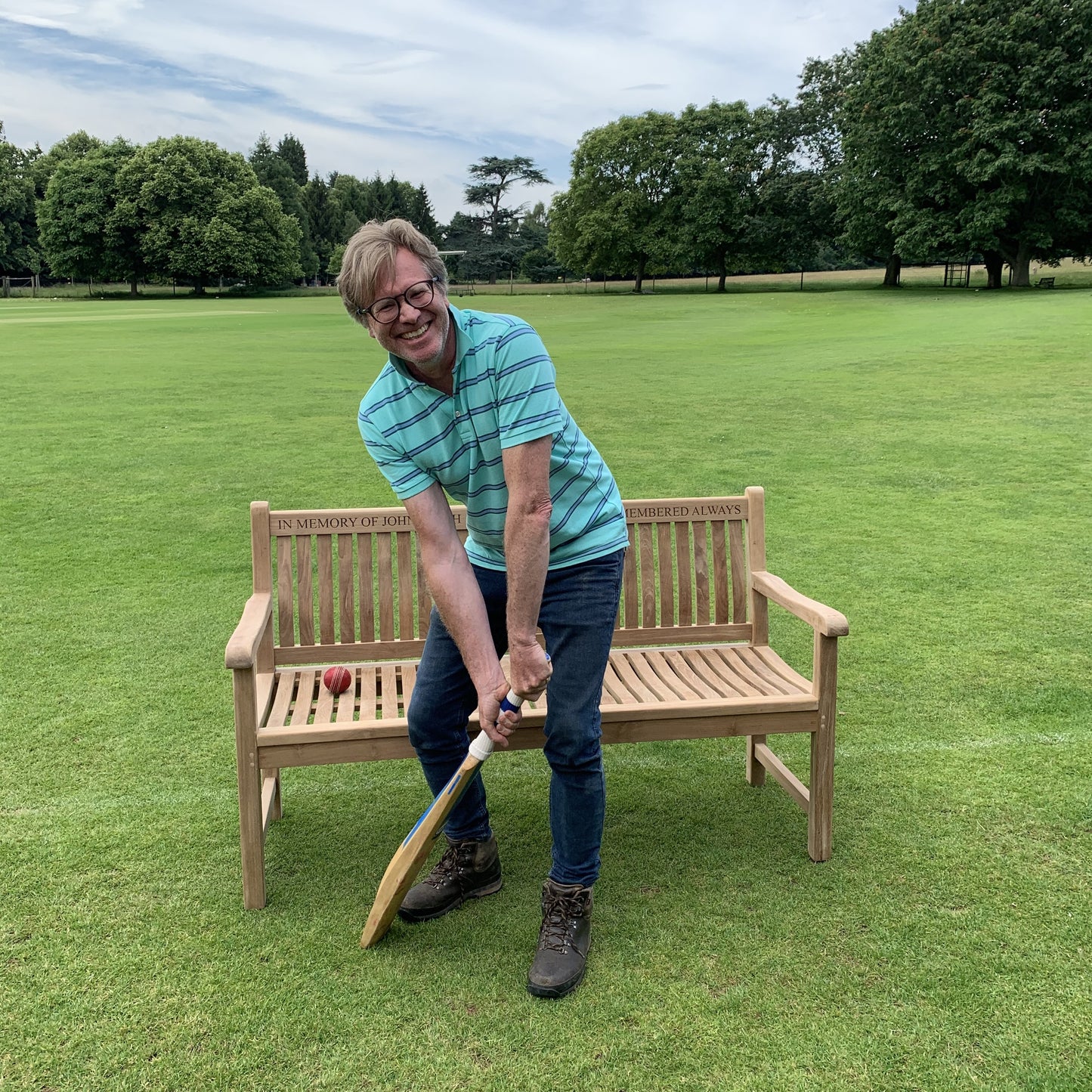 Scarborough Memorial Bench 5ft Teak