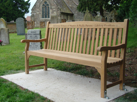 Warwick 1.8m memorial bench - Maurice and Phyllis Parsons