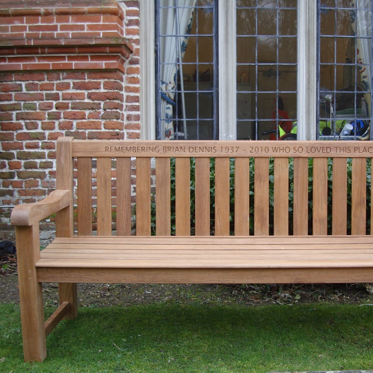 Britannia Memorial Bench 6ft Teak