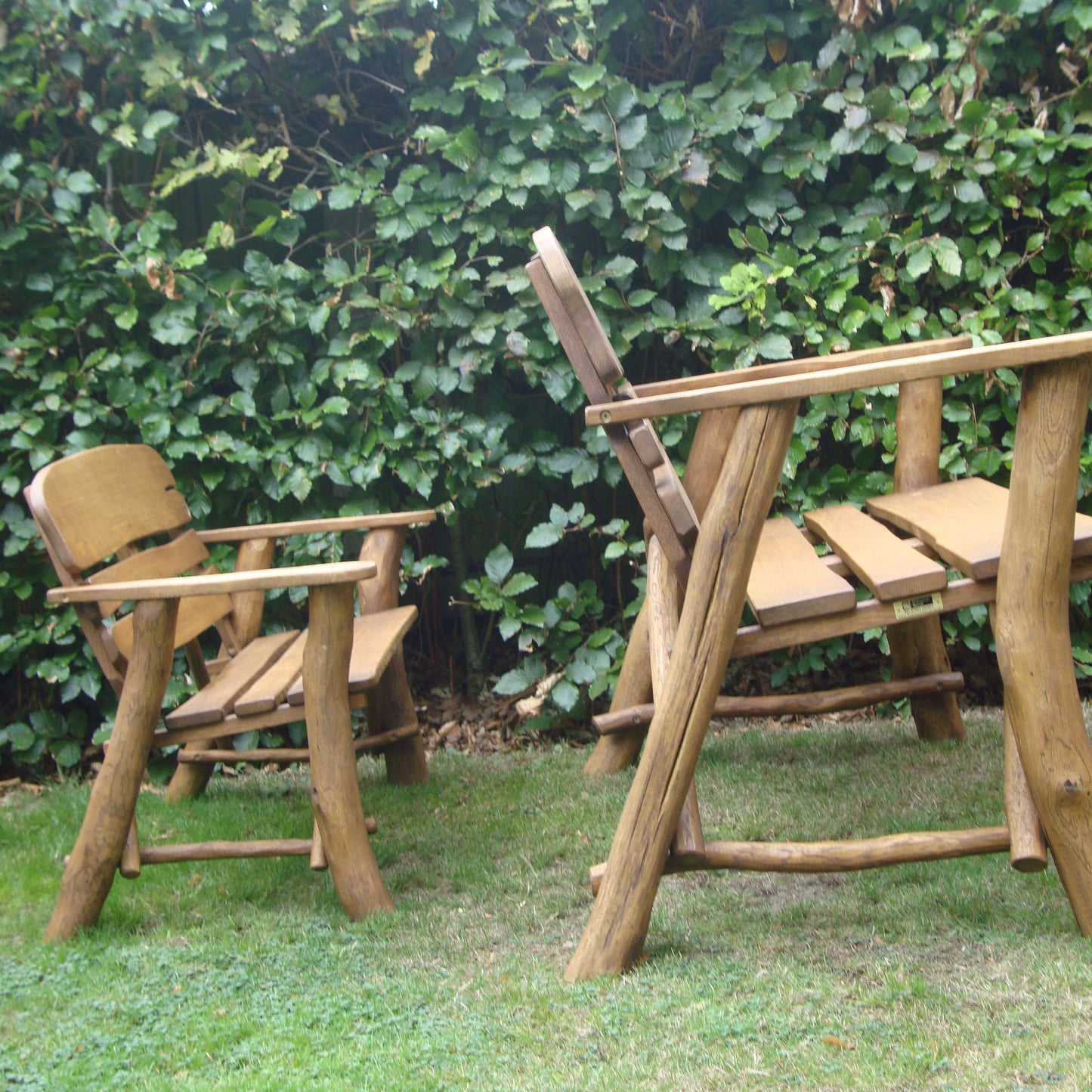 Rustic Oak Child Memorial Bench 3ft